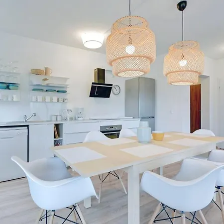 Classy - - Nowa Motlawa Gdańsk
